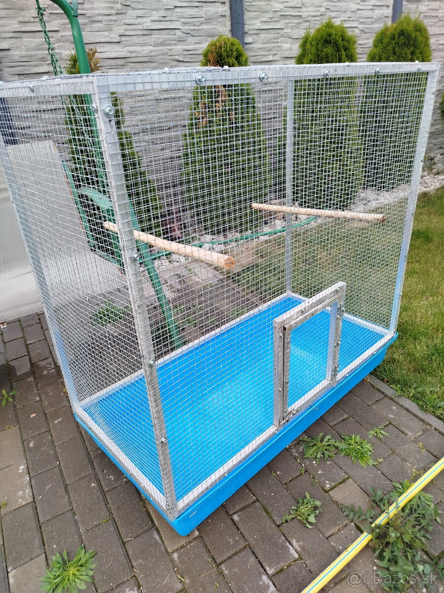 Veľká Klietka pre drobné vtactvo