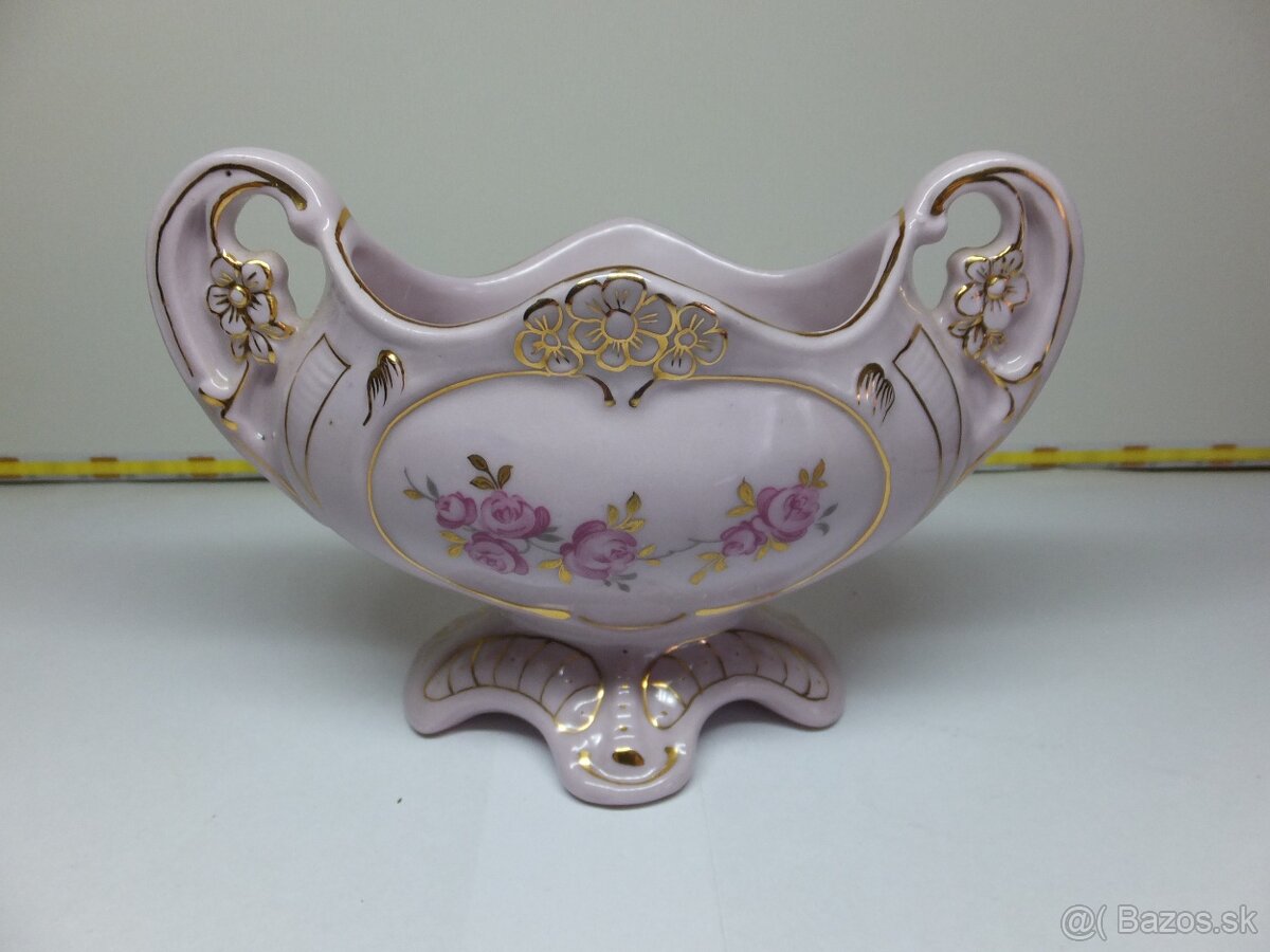 Růžový porcelán, pěkná žardiniéra, značená.