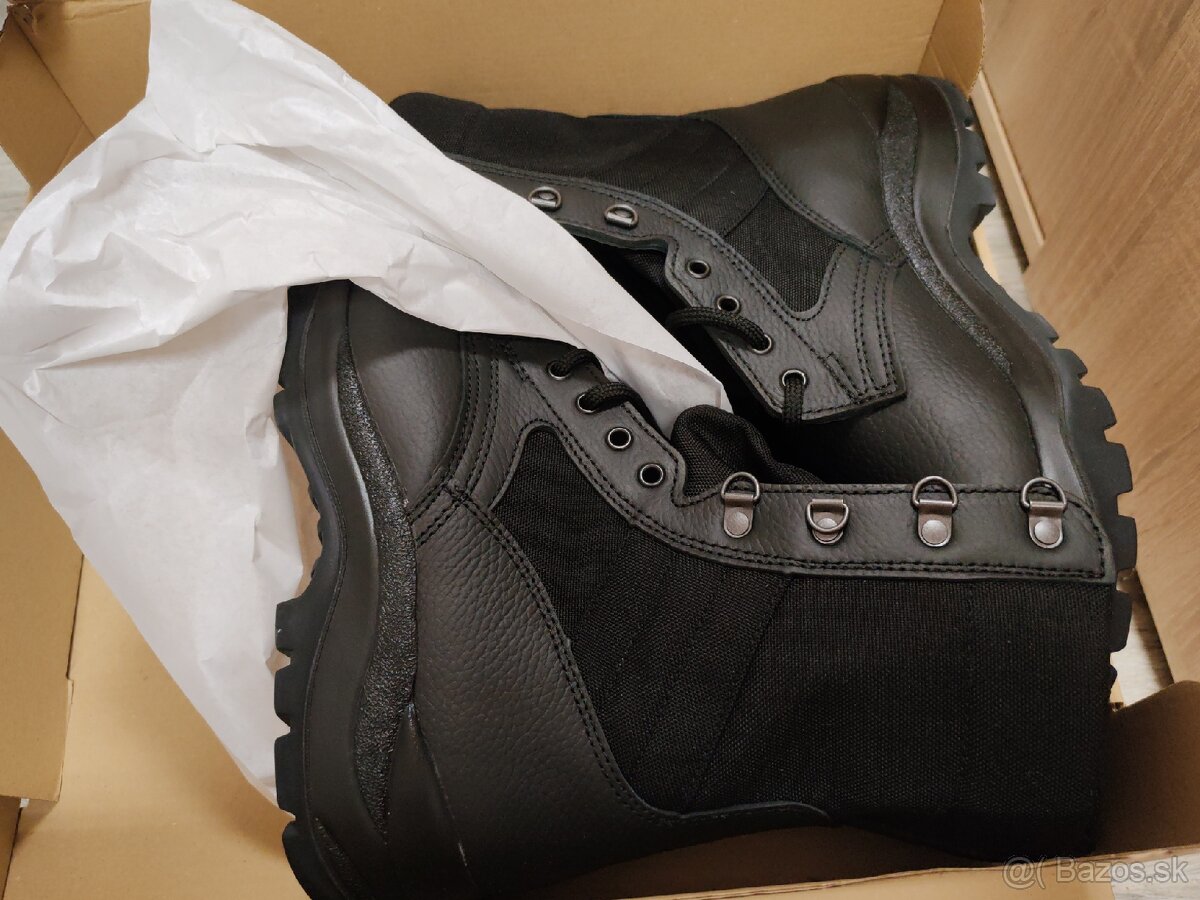 Kanady letné nové Veľ. 29/280 43 1/2