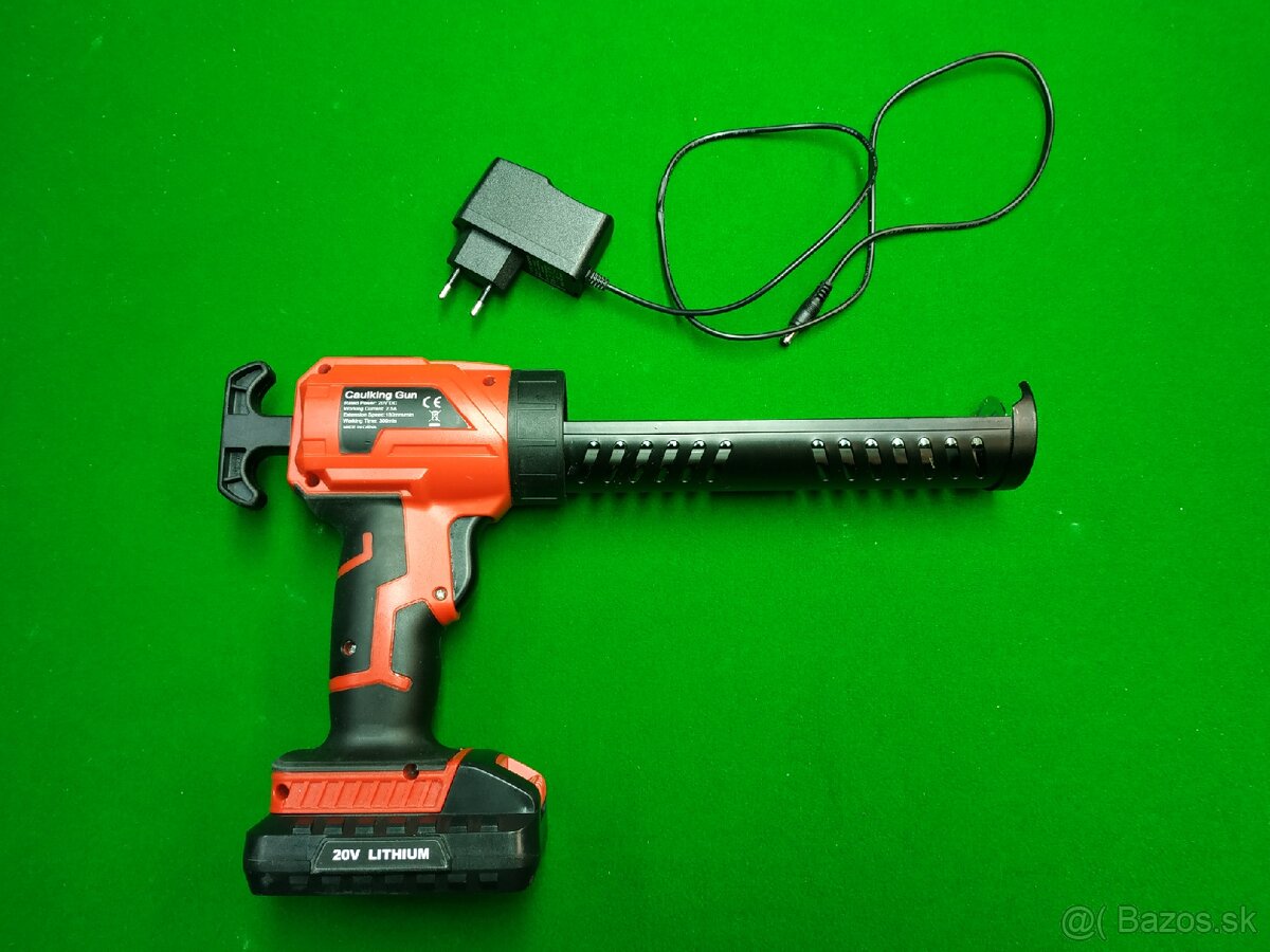 Akumulátorová pištoľ na tmely