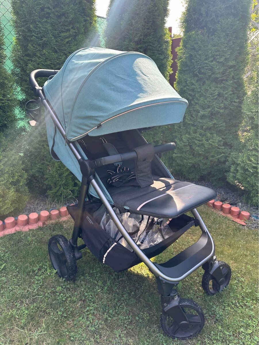 Športový kočík Carello Bravo