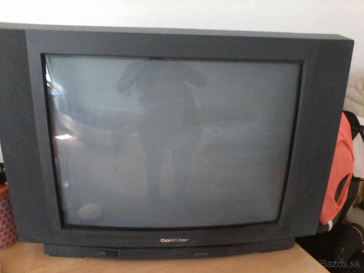 TV GoldStar CF-25C36X retro