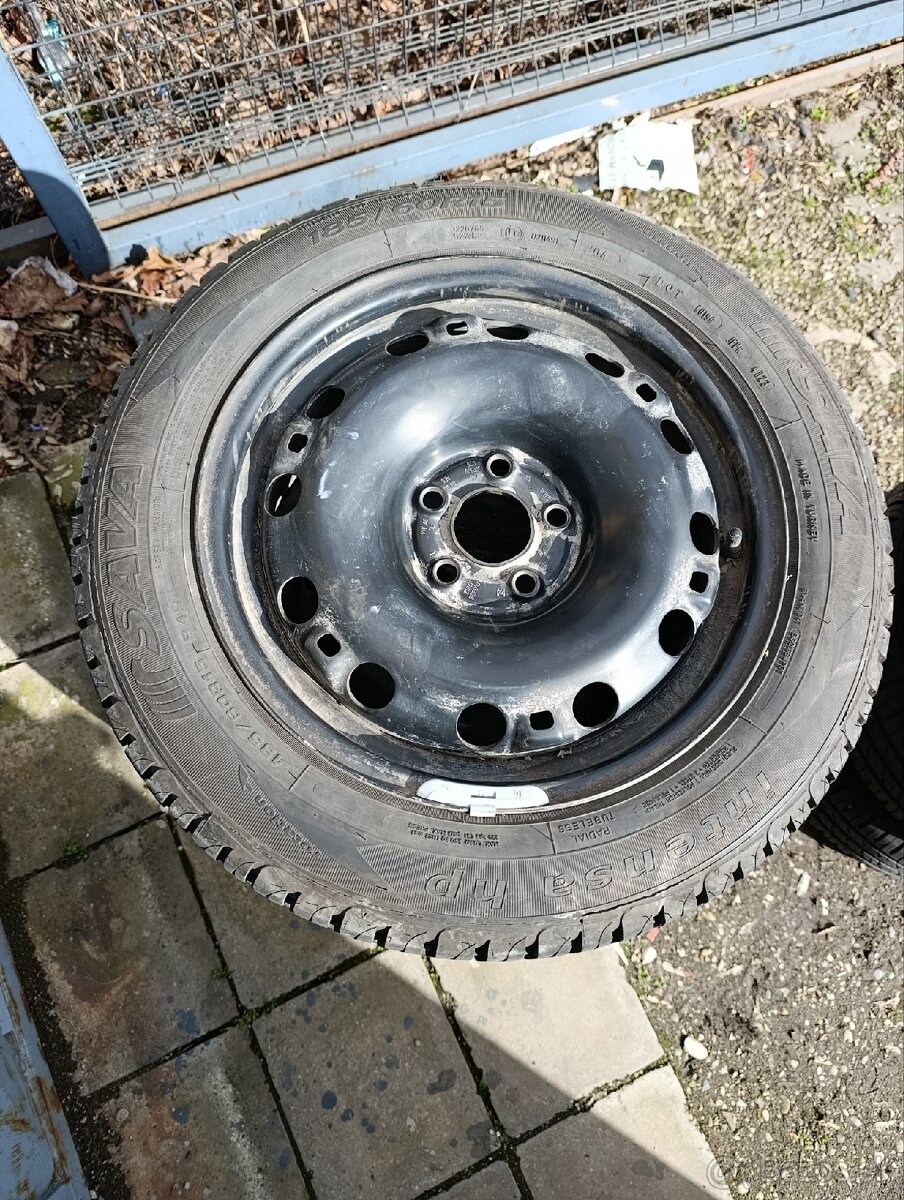 Letné pneumatiky na diskoch 185/60 R15
