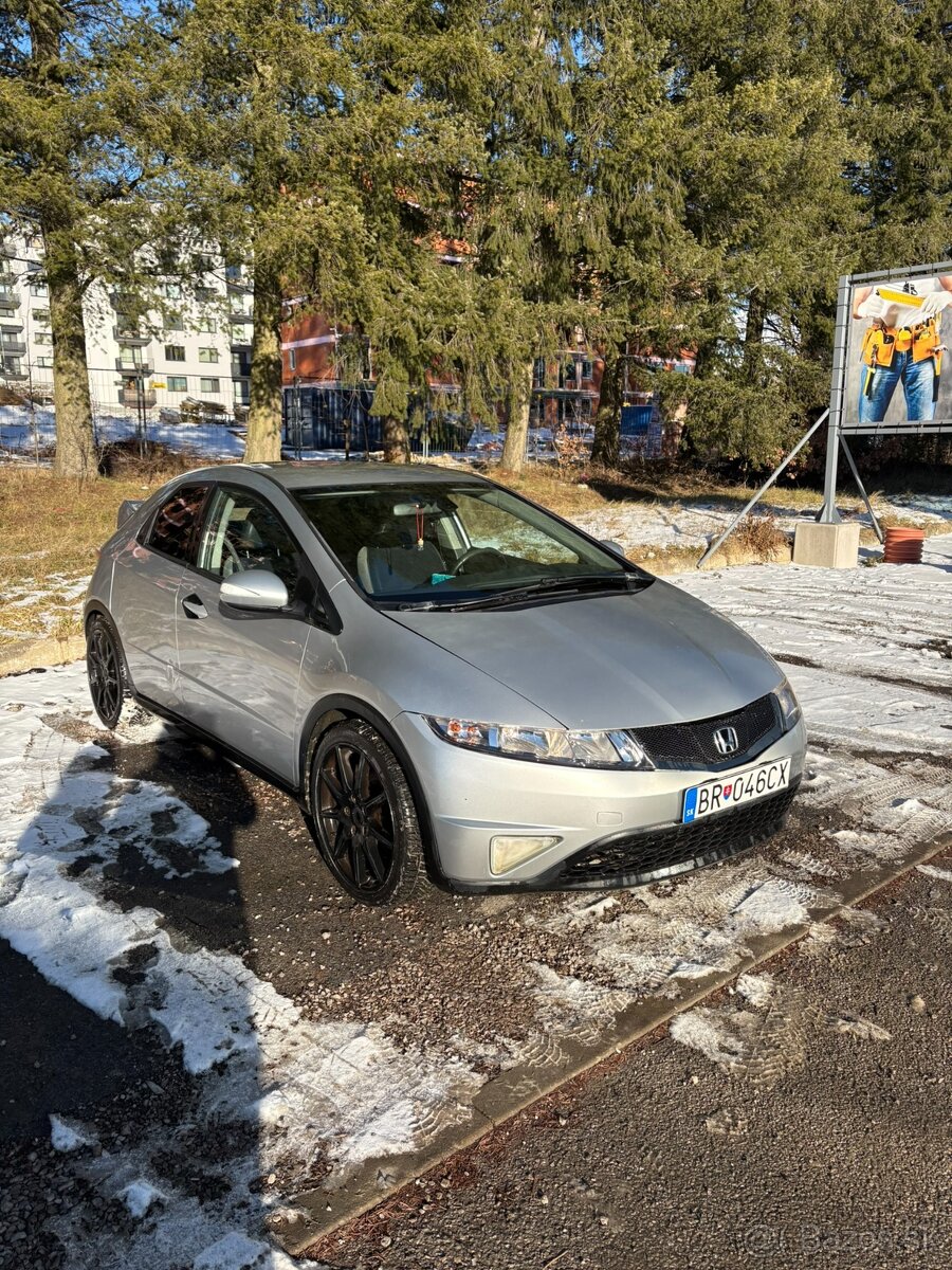 Honda Civic 1.8 i-VTEC 2007 Brezno