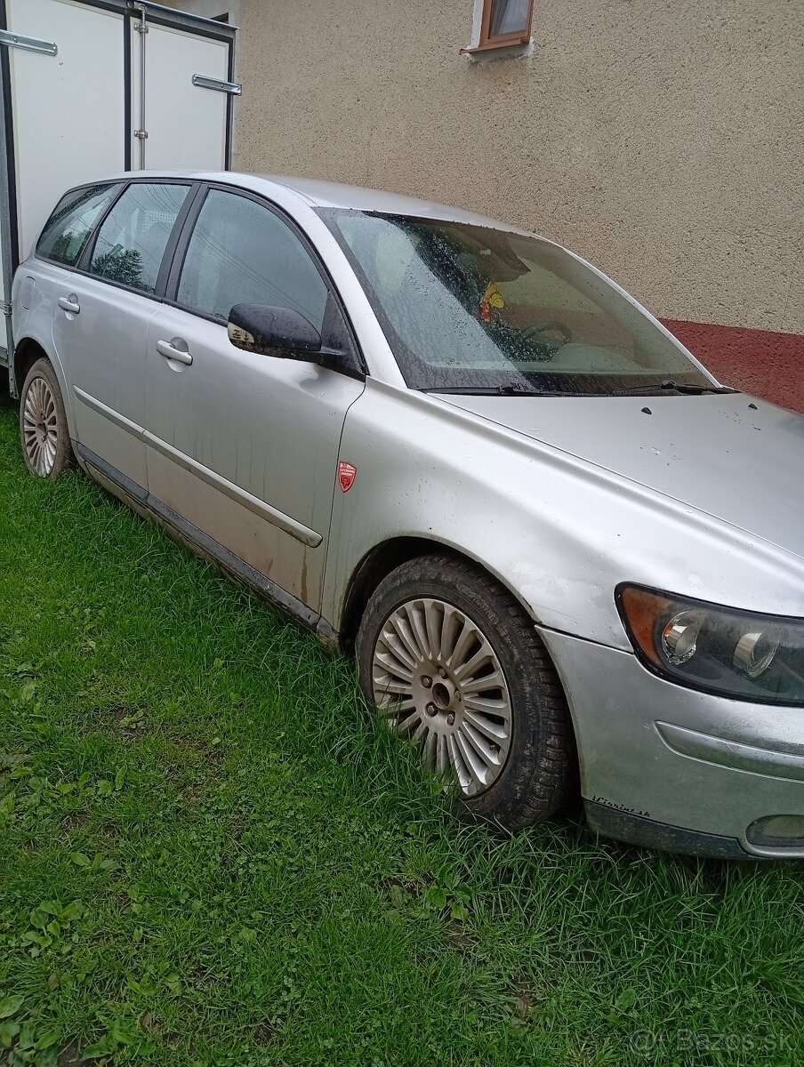 Volvo V50 2L 100Kw