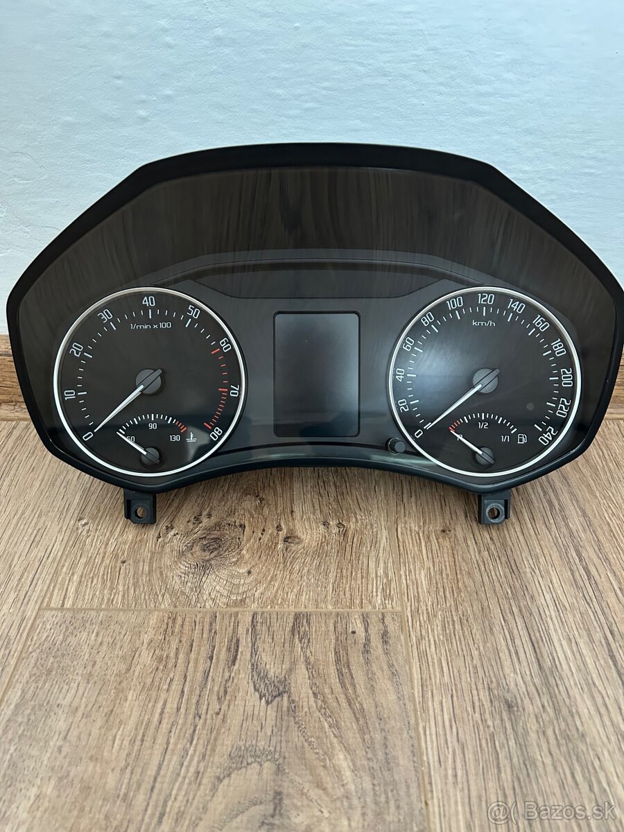 Predám budíky škoda octavia facelift 2.