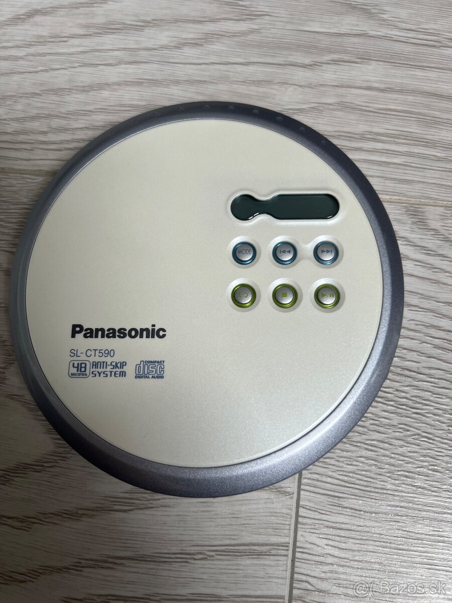 Discman Panasonic na zuvackove baterky