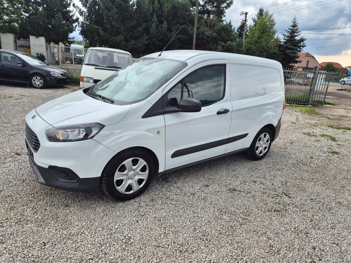 Ford transit courier