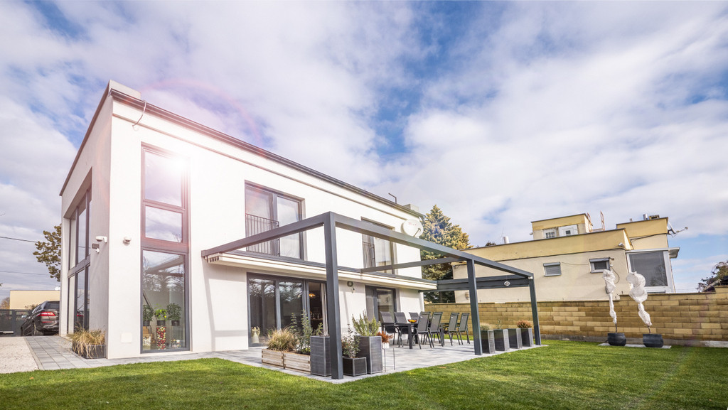 NOVÁ CENA - SENEC SLNEČNÉ JAZERÁ JUH – NA PREDAJ – novostavb