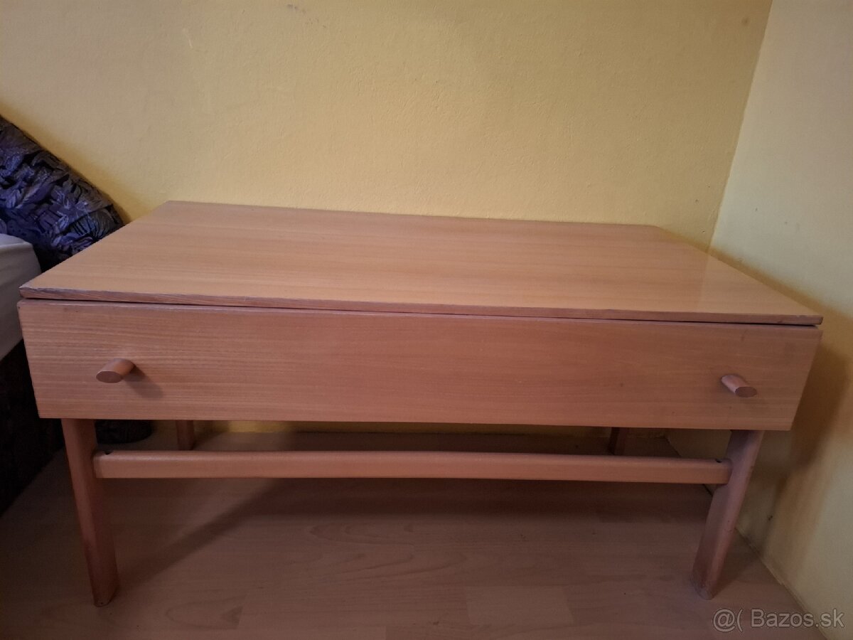 Retro vintage zásuvkova skrinka originalny kusok