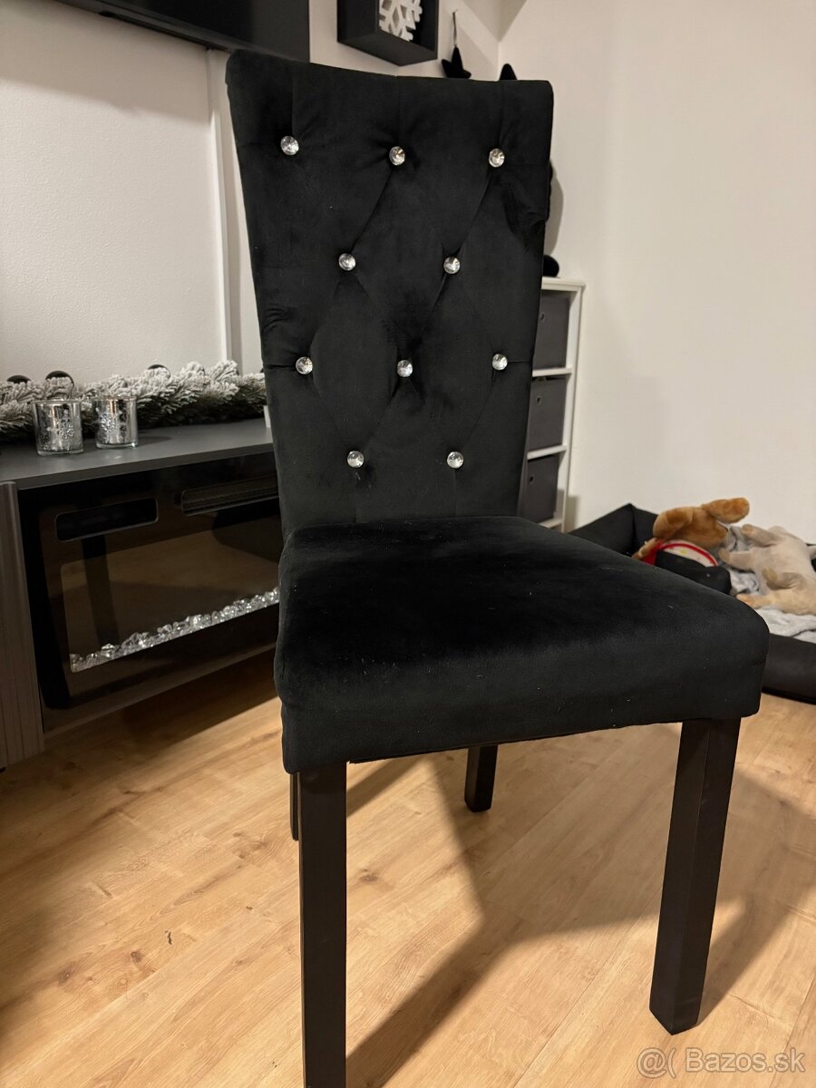 Jedalenské stoličky 4 ks