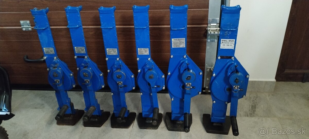 Hrebeňový zdvihák