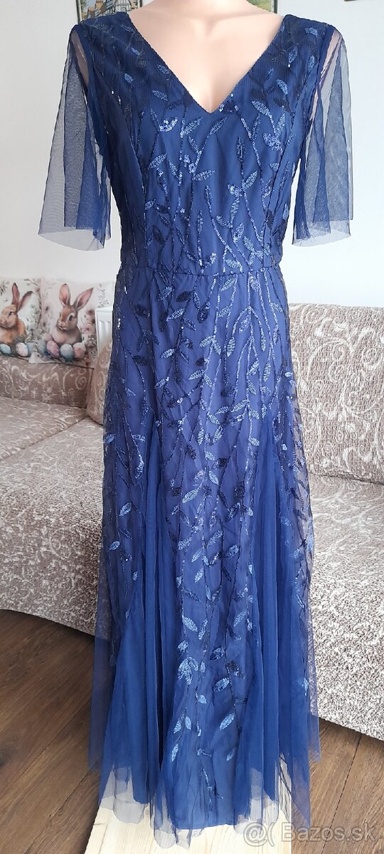 Dlhé spoločenské šaty