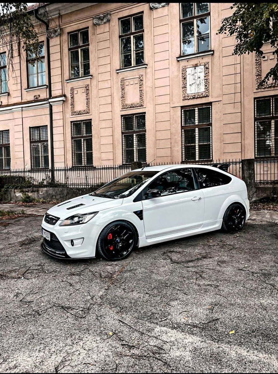 FORD FOCUS MK2 ST225