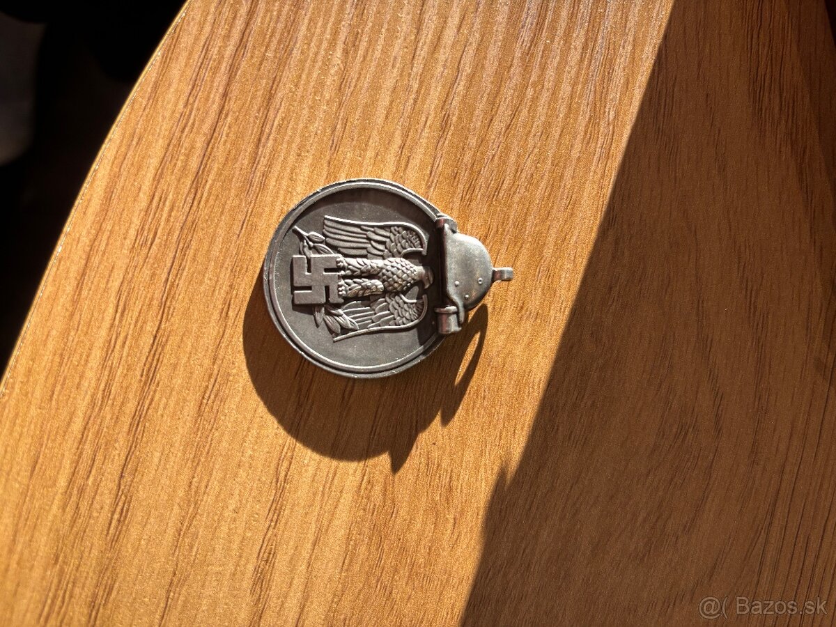 Staré nemecké medaily WWII