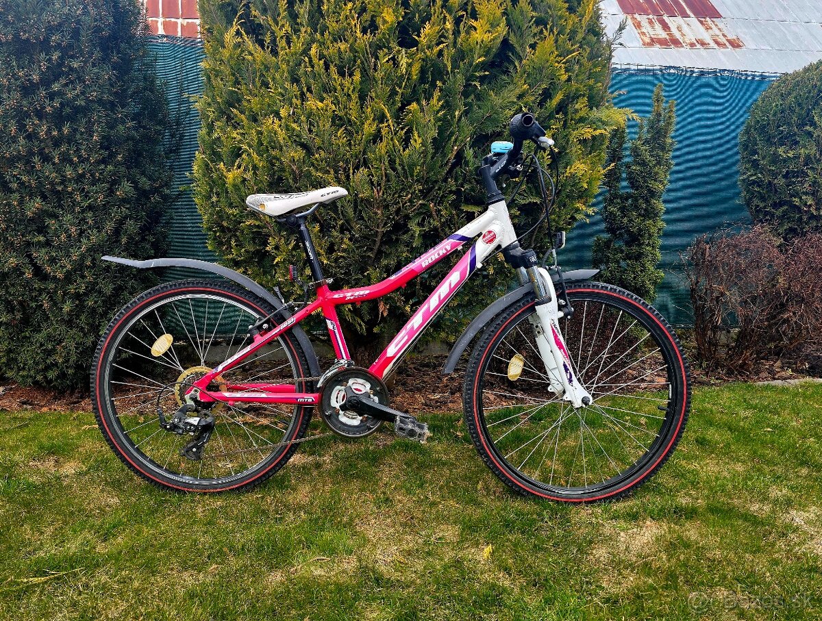 Predám dievčenský bicykel CTM 24