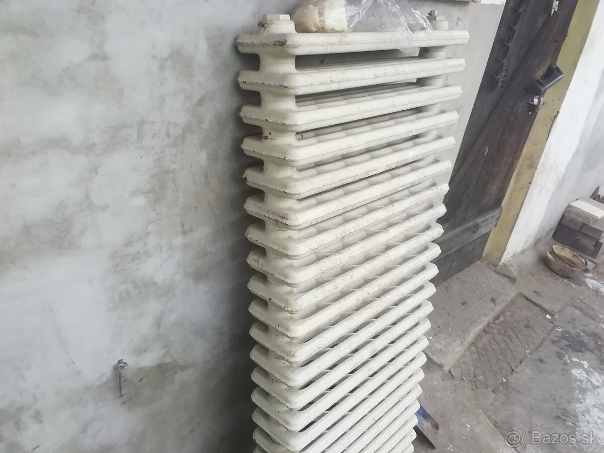 liatinový radiator