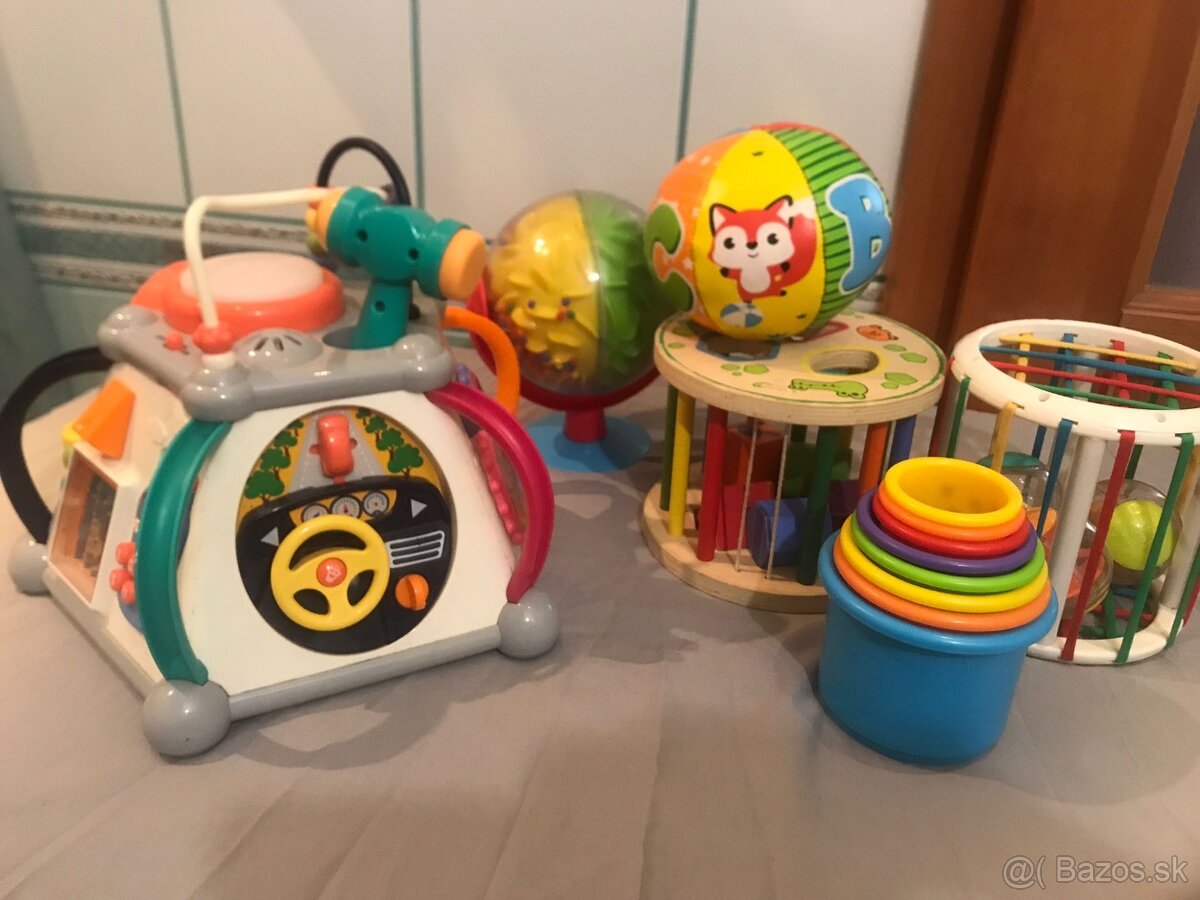 Balík hračiek pre dieťa do 3 rokov