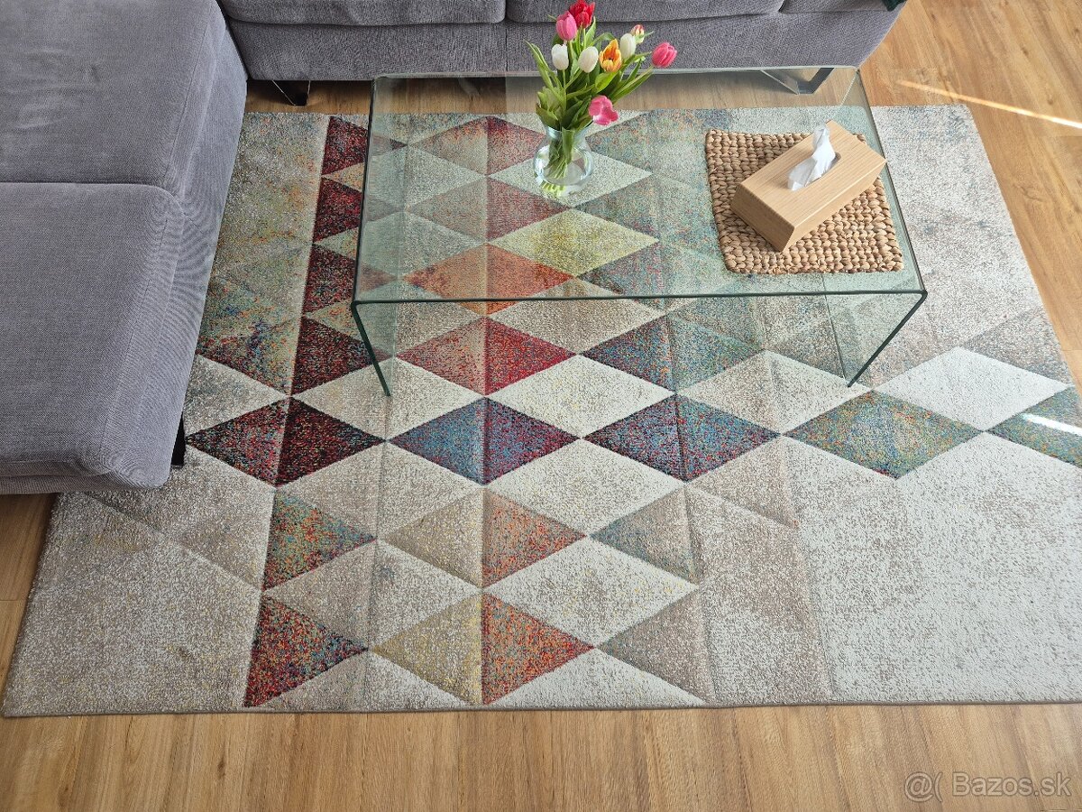 Koberec 230 x 160 cm