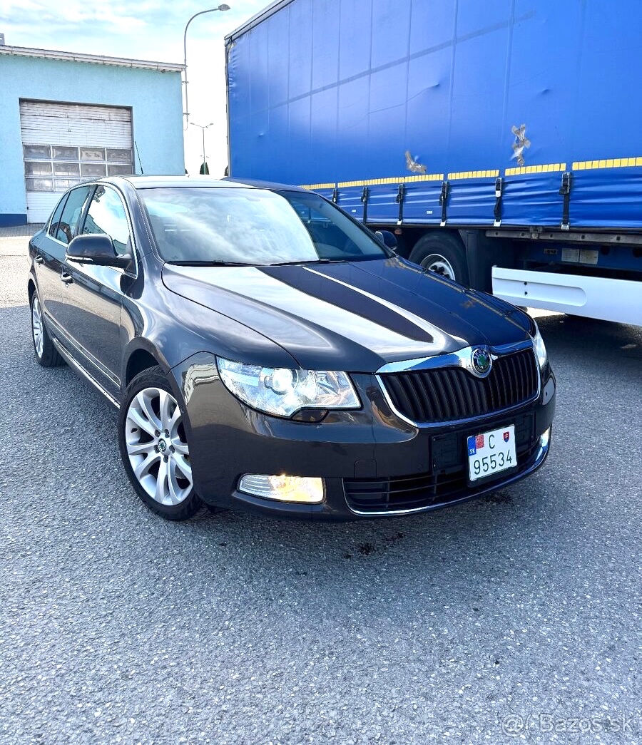 Škoda Superb 2 Sedan 2.0 TDI 103kw ELEGANCE,Xenon,Ťažné