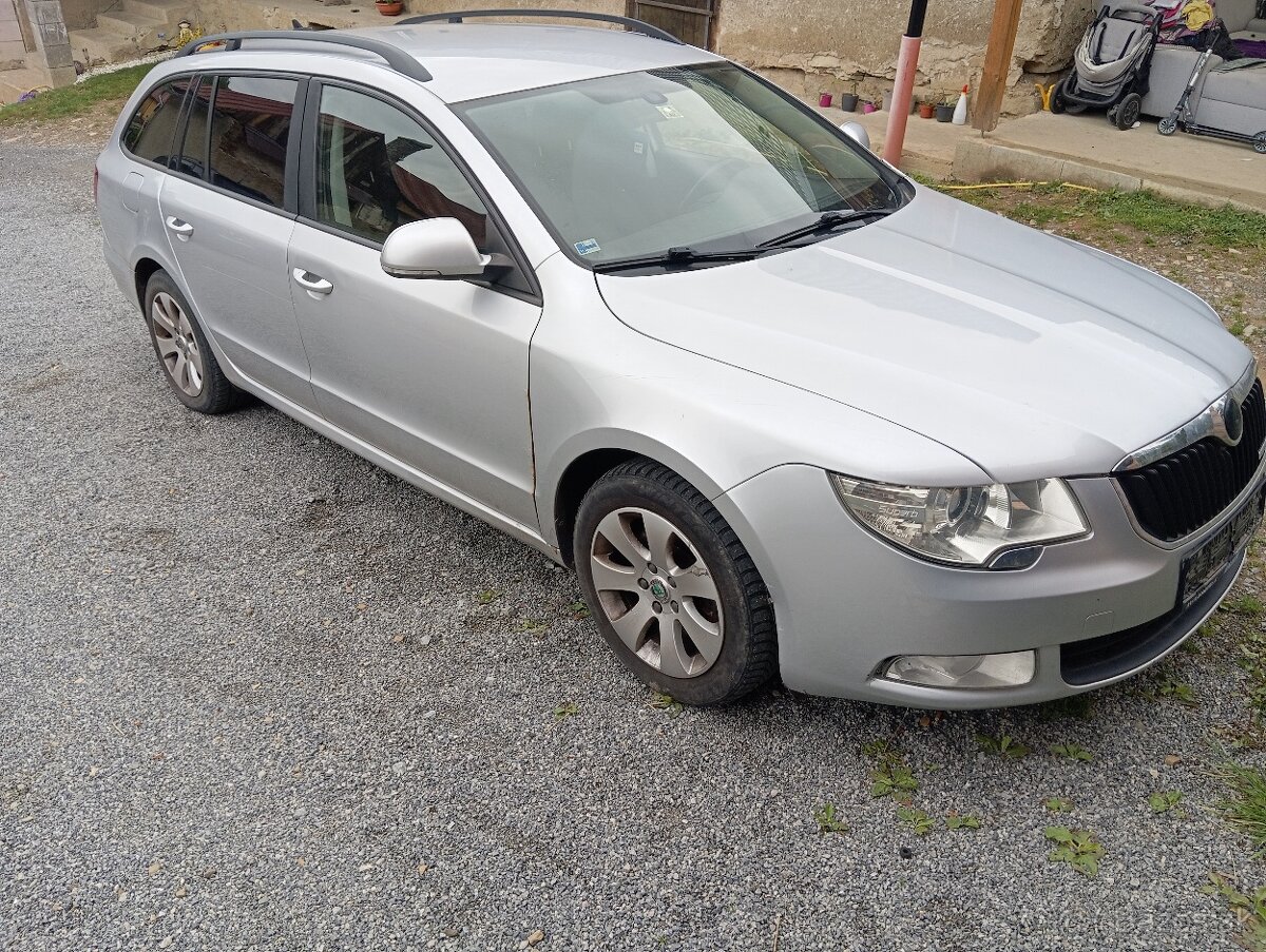Škoda Superb combi 1.6tdi 77kw
