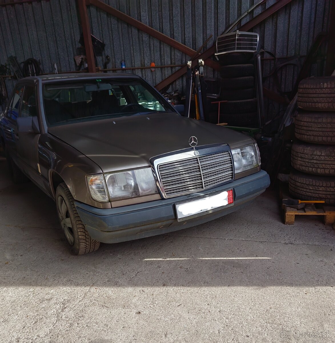 Mercedes W124