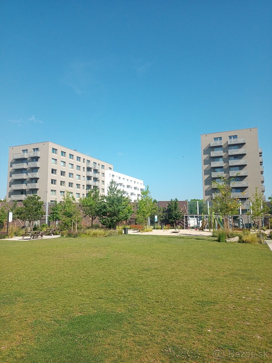 3izbovy novostavba Ovocné Sady