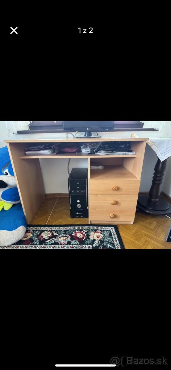 Písací stolík