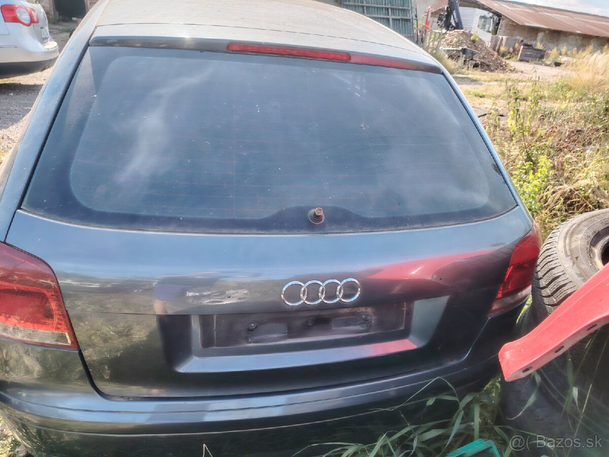 Kufor audi A3 8p 3dverova verzia