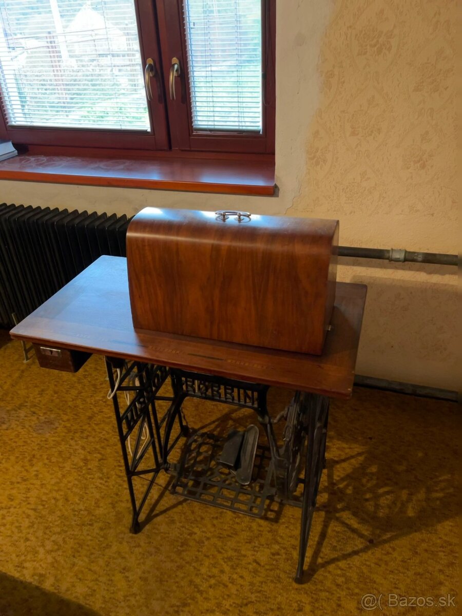 Predám šijací stroj zn. BOBBIN