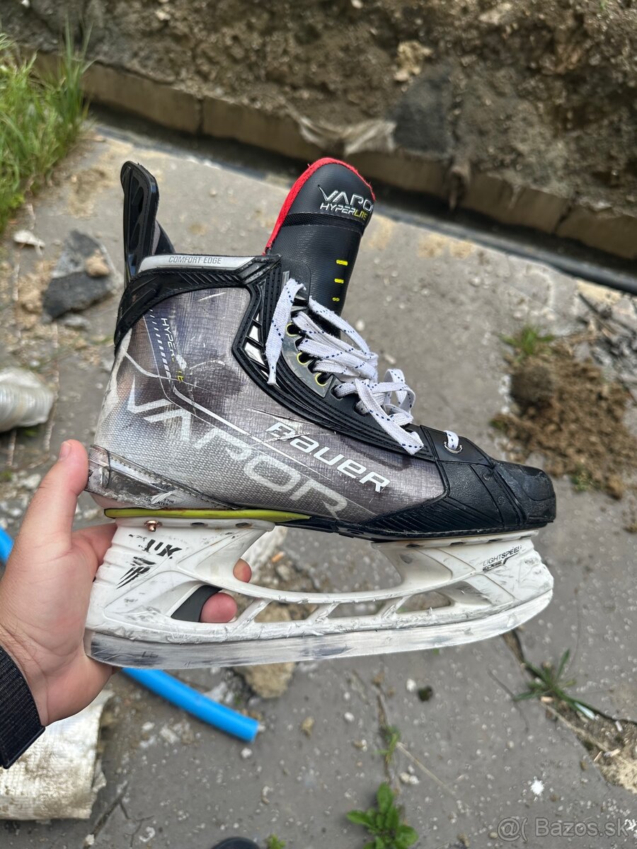 Bauer Vapor Hyperlite