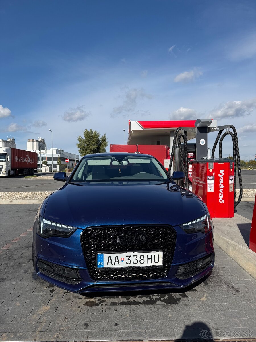 Audi A5 sportback 3.0 TDI quattro sline modra perleť