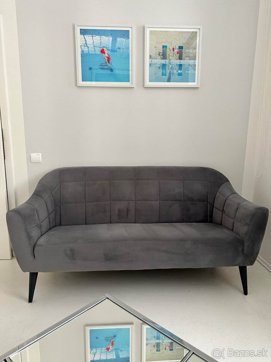 Krásne dve sedačky - sivý zamat