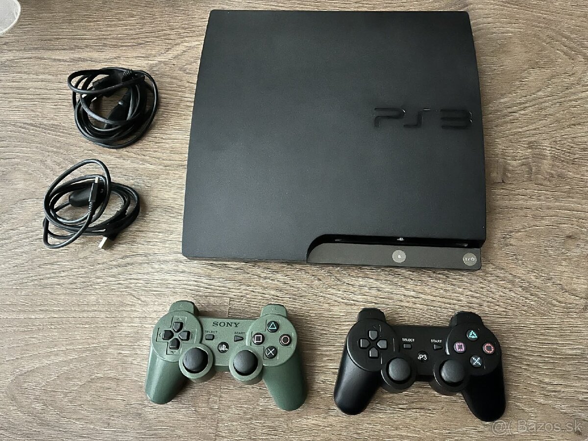 PS3 Slim, 2 ovládače, hry