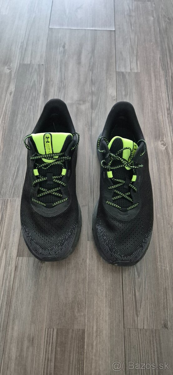 Tenisky Under Armour