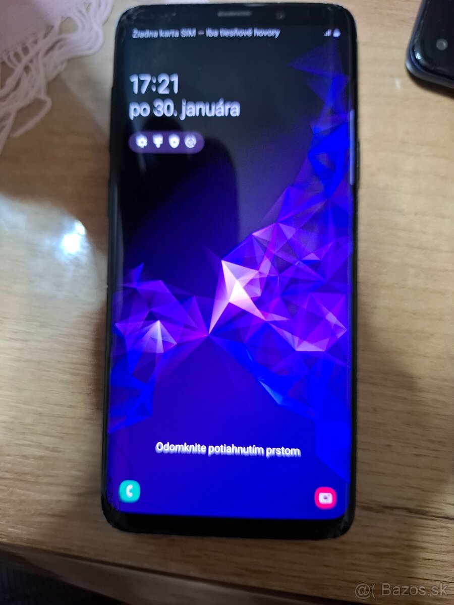 Predam Samsung galaxy S 9 +  128gb