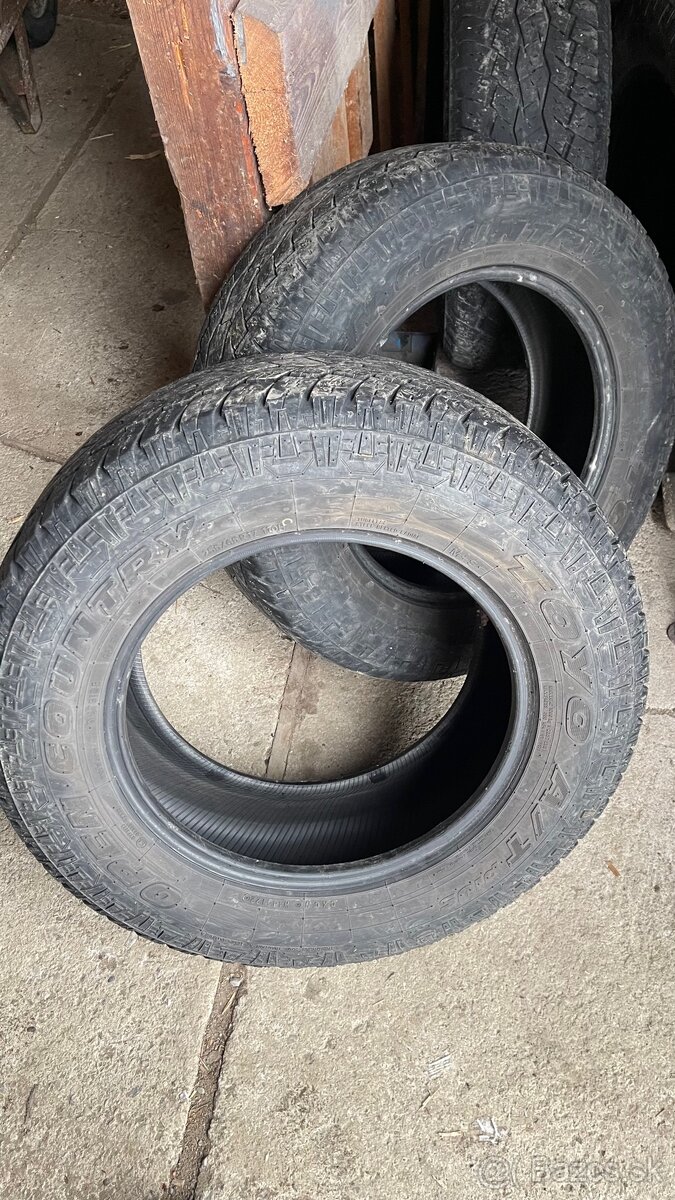 Pneu 255/65 R17