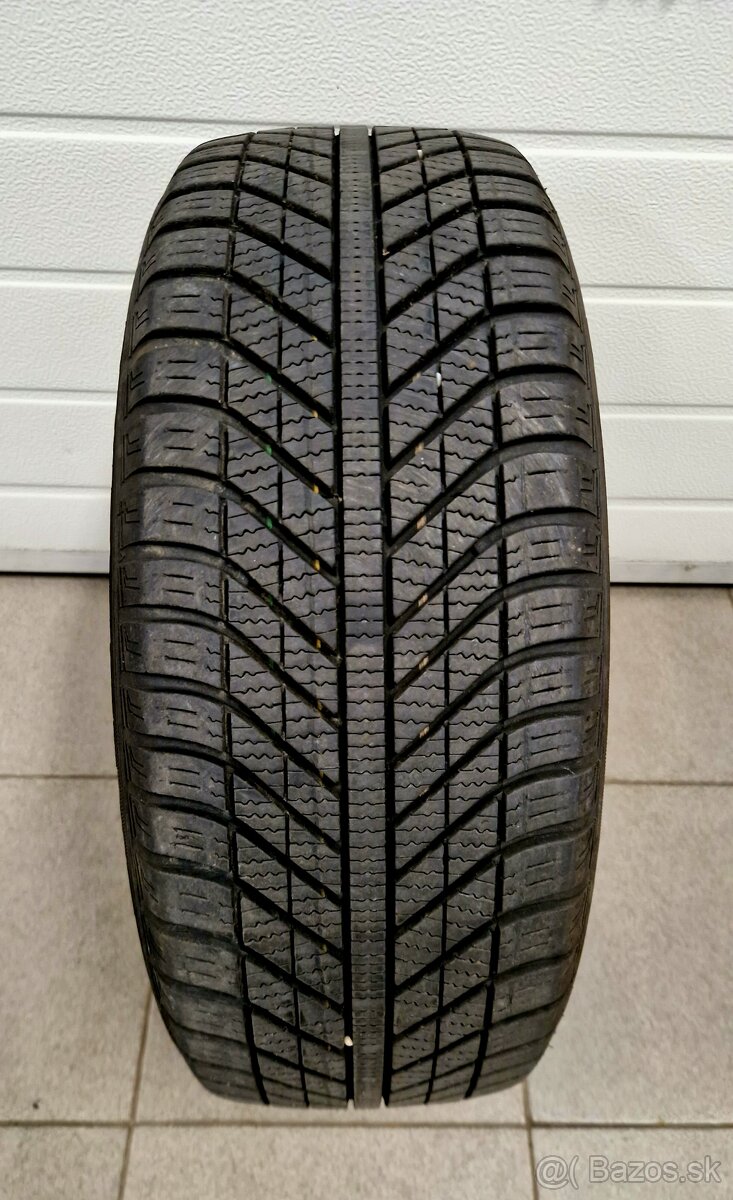 205/55r16 GoodYear Vector 4Seasons
