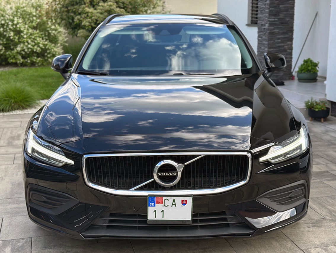 Volvo V60 B4 Business diesel 197PS AT/8 r.2022