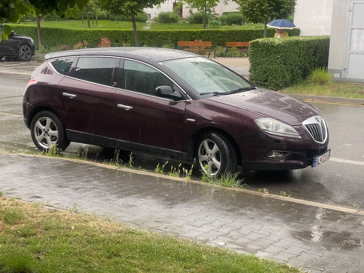 Lancia Delta 3 2,0 121kW M6 r09 321tis