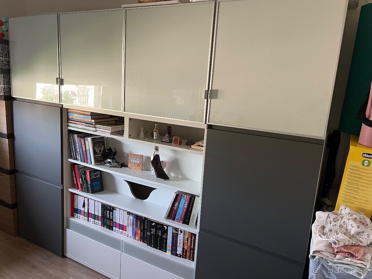 Nábytok IKEA Besta + písací stôl