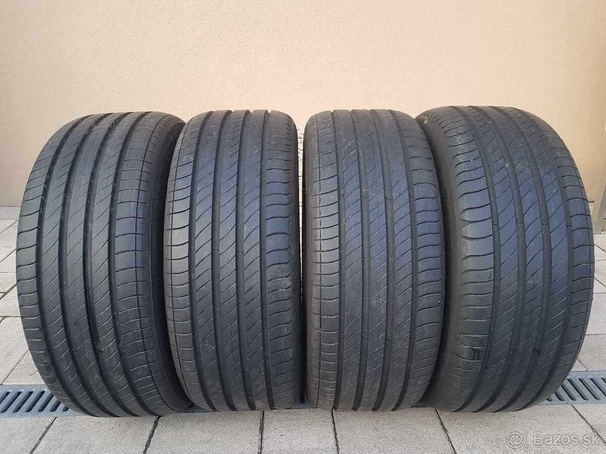 225/45R17 Michelin letne