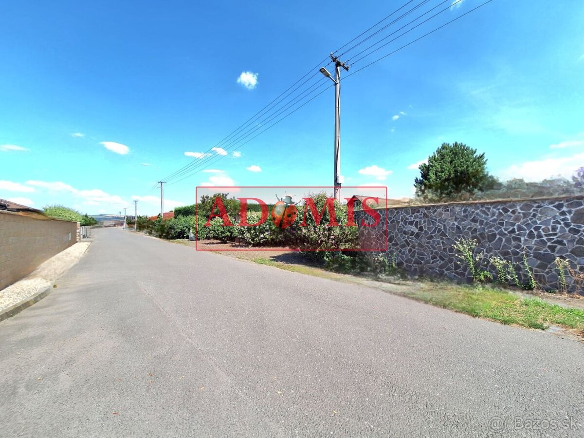 pekný 3-izbový bungalov 112m2, garáž, záhradka 170m2,Košice