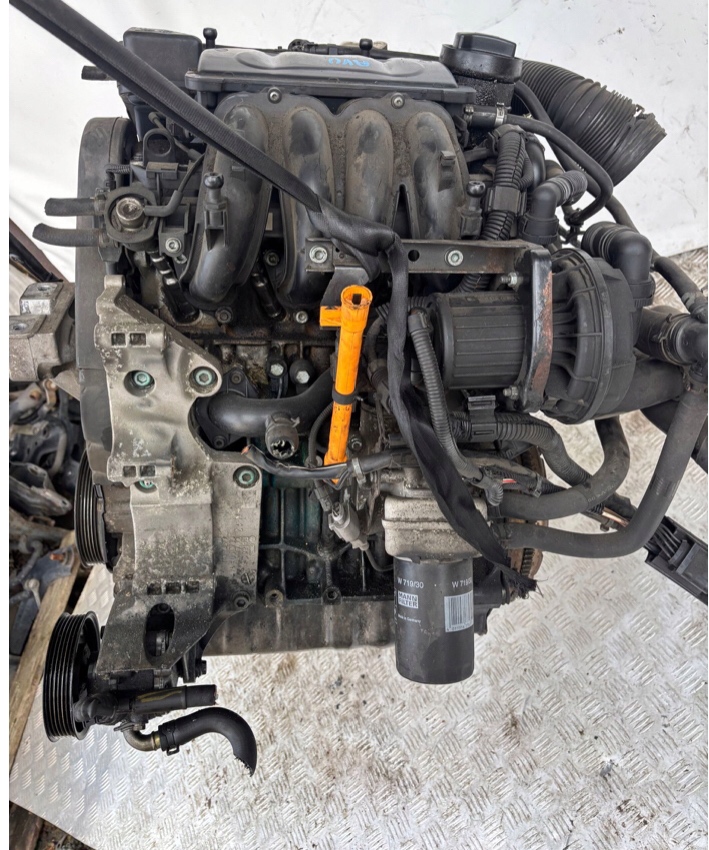 MOTOR AVU 1.6 ŠKODA OCTAVIA VW GOLF IV