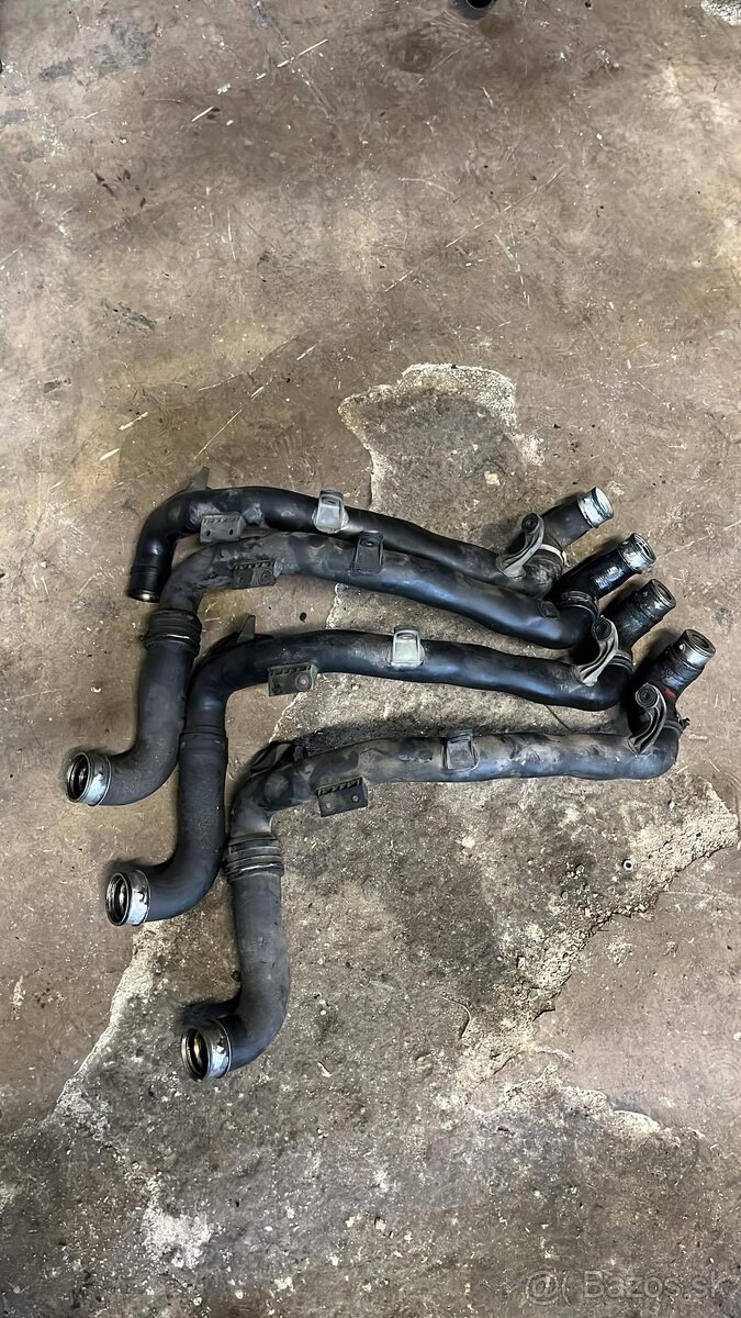 Tlaková hadica intercoolera