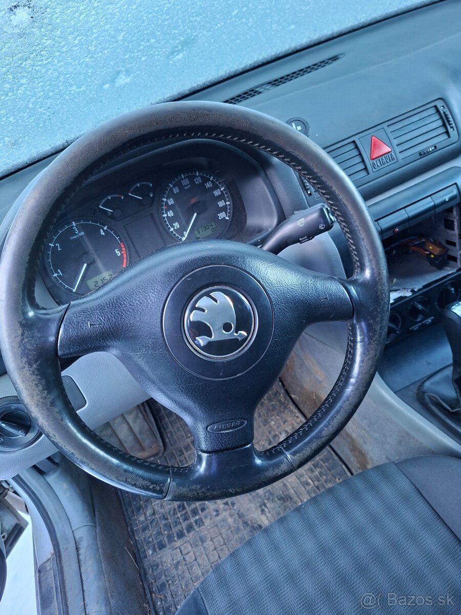 Škoda octavia 3 ramenny volant