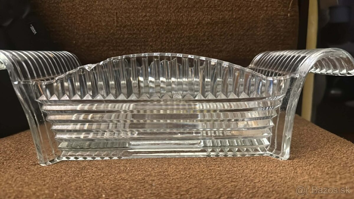 krasna masivna tazska misa