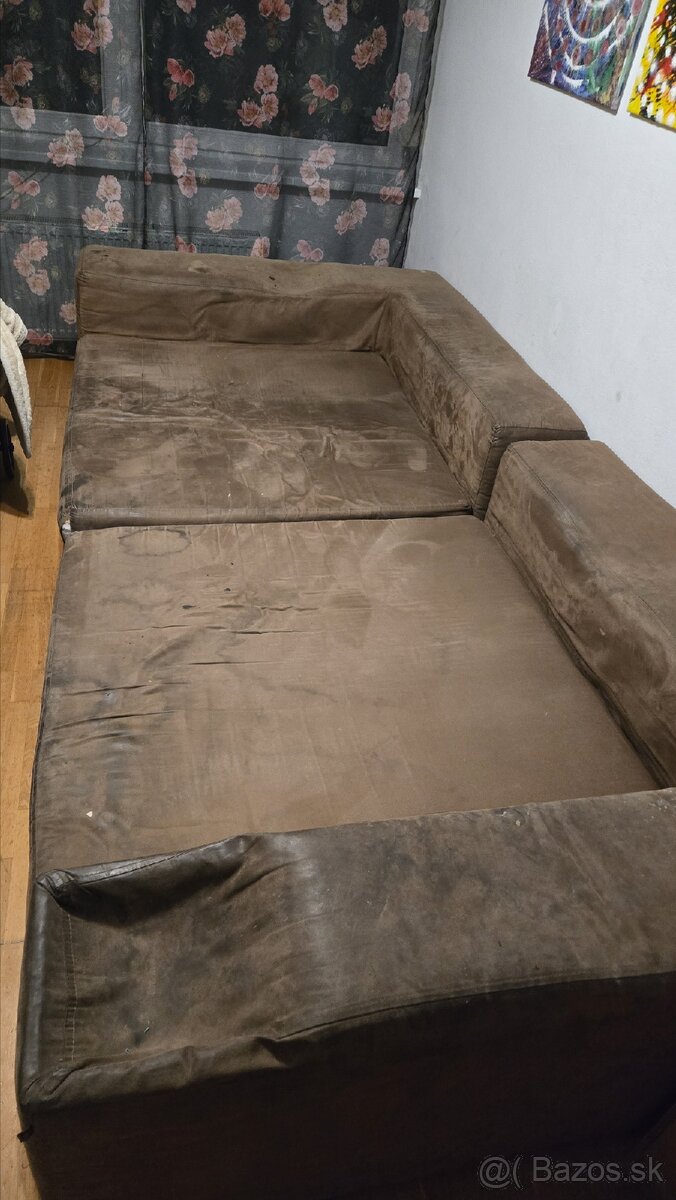 Darujem gauč(e) za odvoz