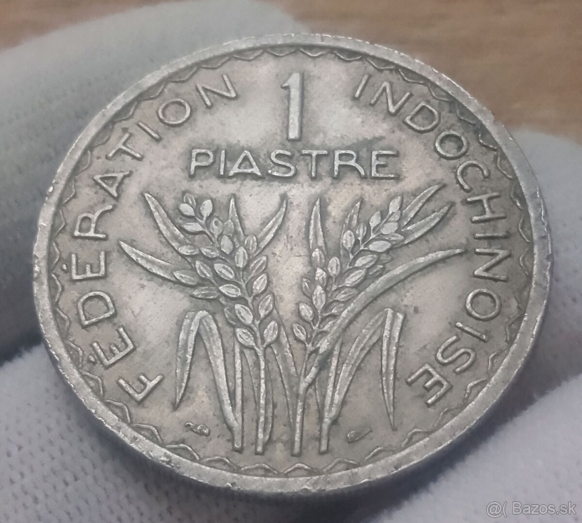 Mince Francúzska-Indočína.