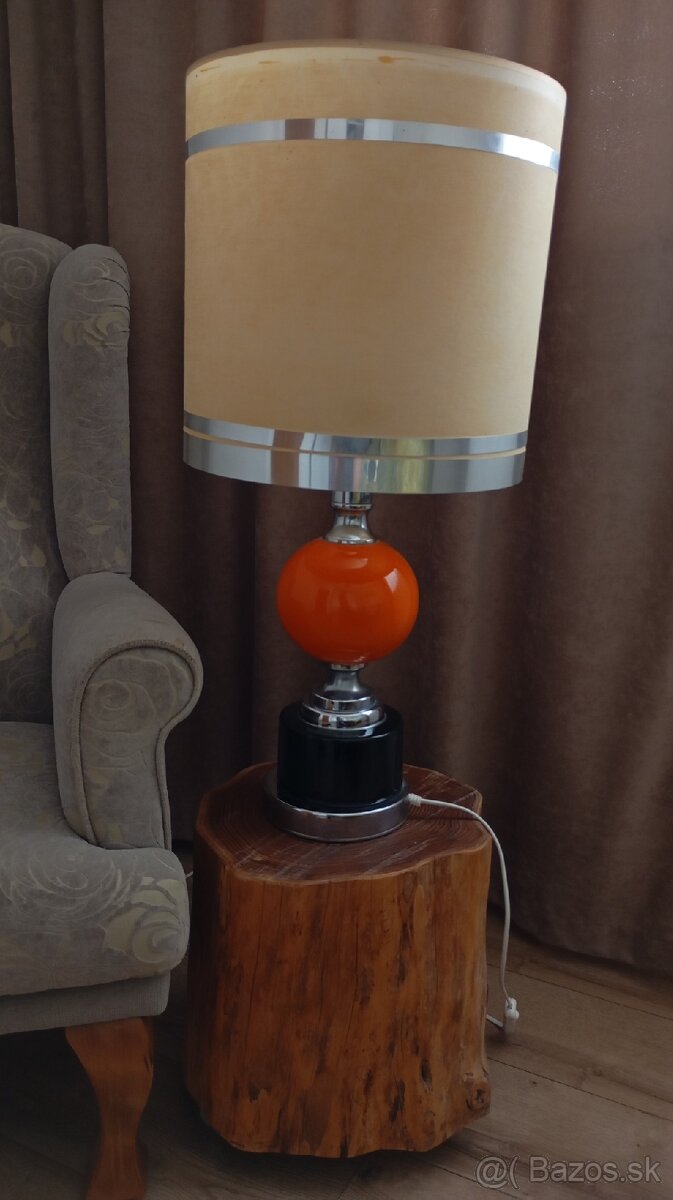 stolná lampa zo 70 tých rokov